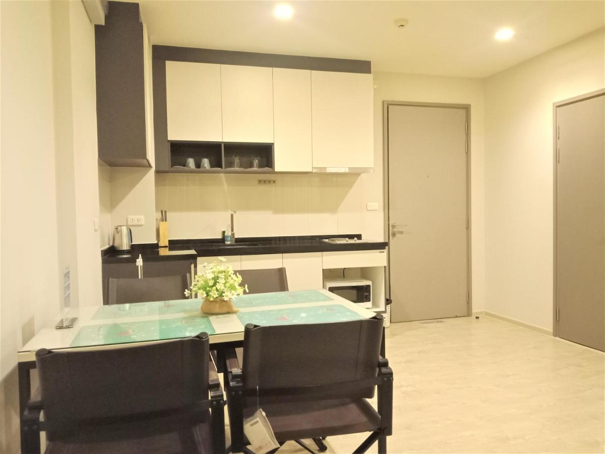 Llx Apartments At The Base Condo パッタヤー エクステリア 写真